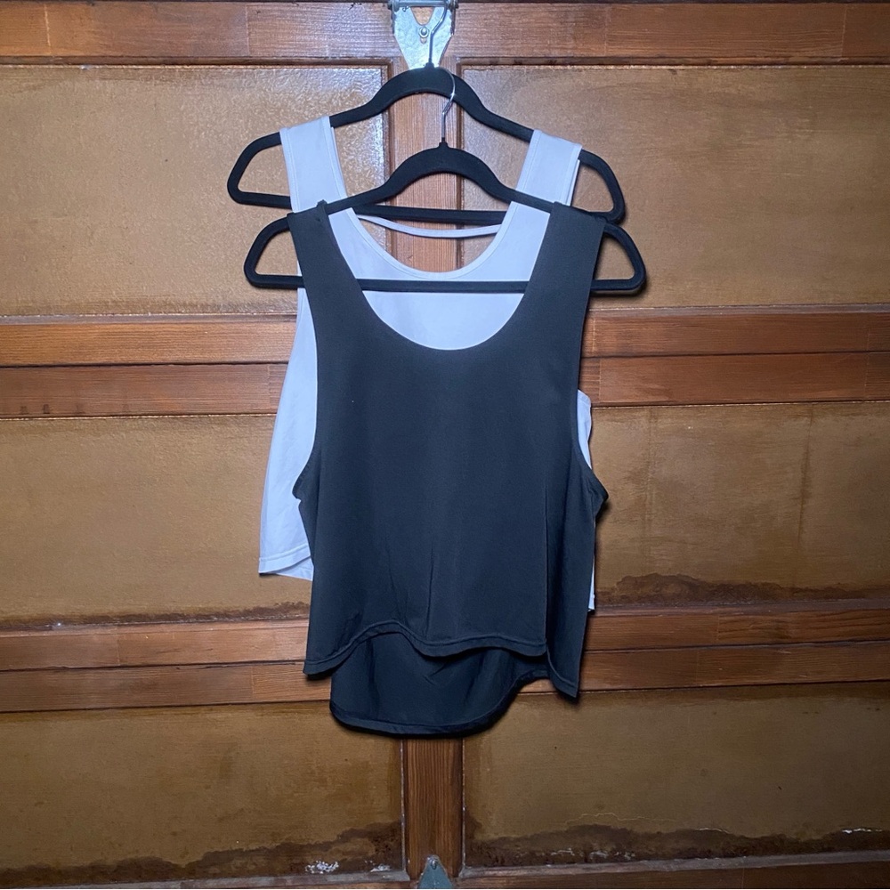 Chic Black and White Women's Tank Tops